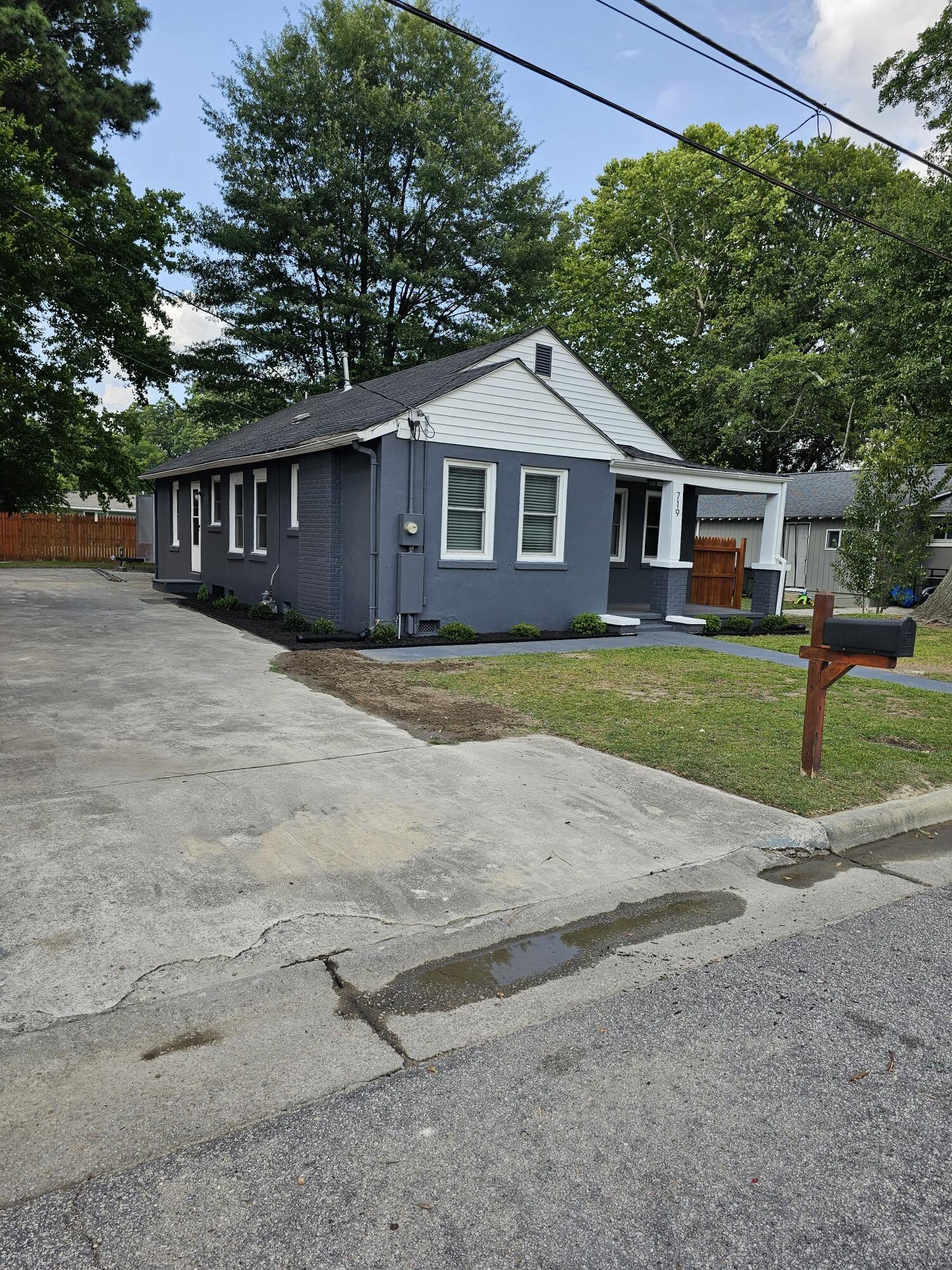 719 Elvie Street Wilson NC 27893
