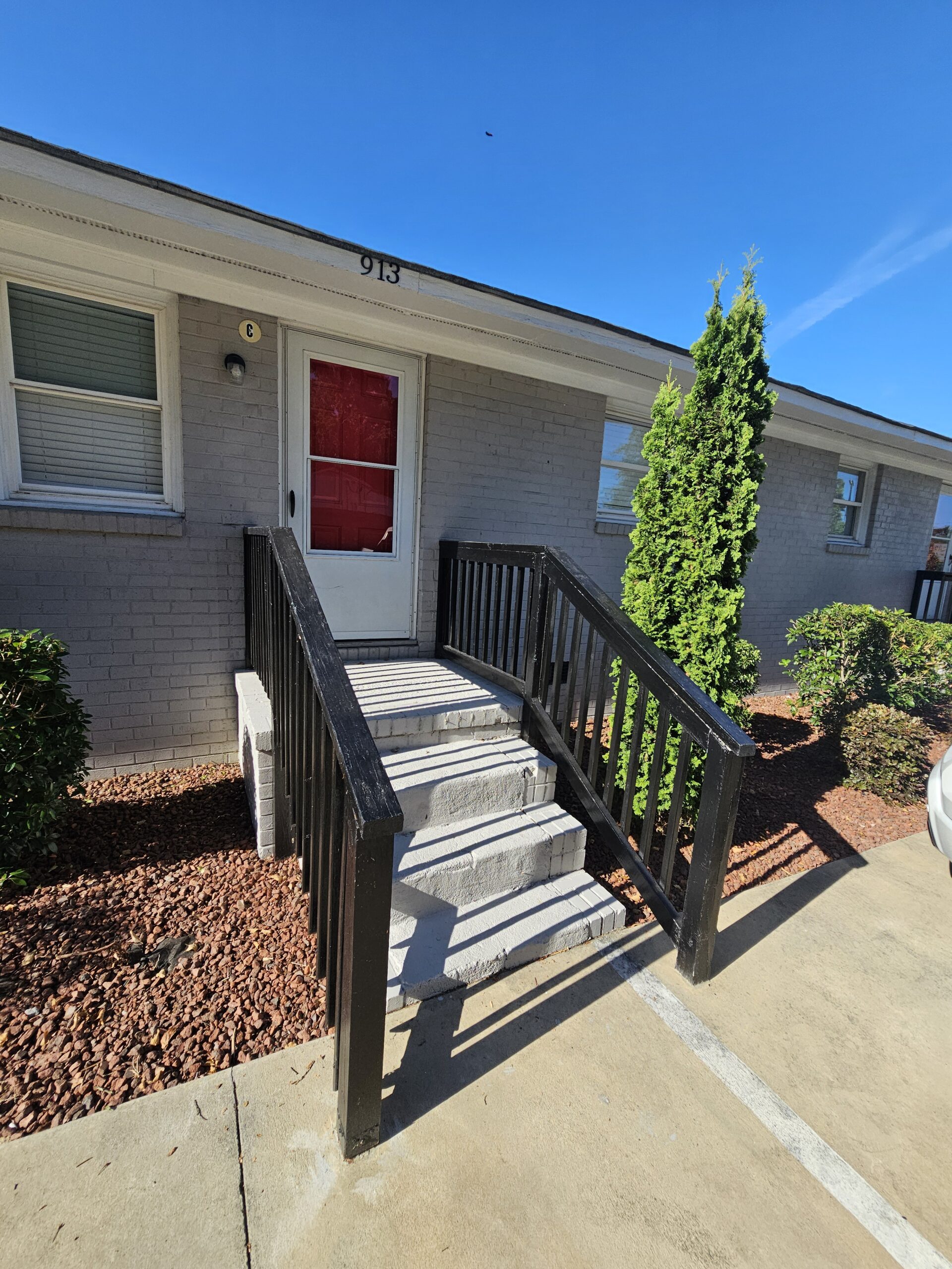 913 Pender Street C Wilson NC 27893